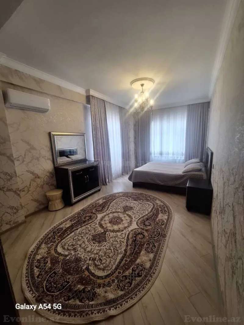 Satılır 3 otaqlı Mənzil Yeni tikili 141 m² Bakı, Binəqədi r., Dərnəgül m., 7-ci mikrorayon — Mənzil, Bakı (2)