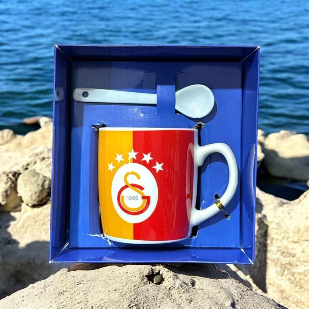 Fincan Galatasaray, keramika, loqo — Mallar, Bakı (2)