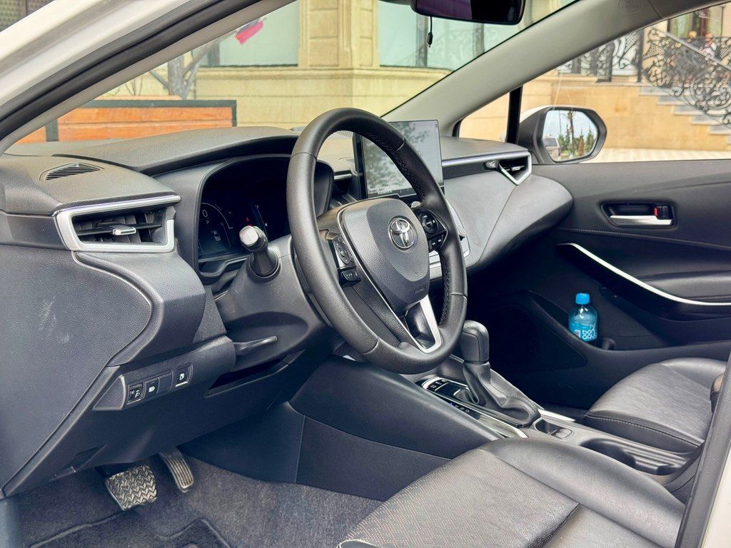 Toyota Corolla, 1.8 L, 0.85 kWh, 2024 il, 87 000 km 50-FH-405 — Avtomobillər, Bakı (10)