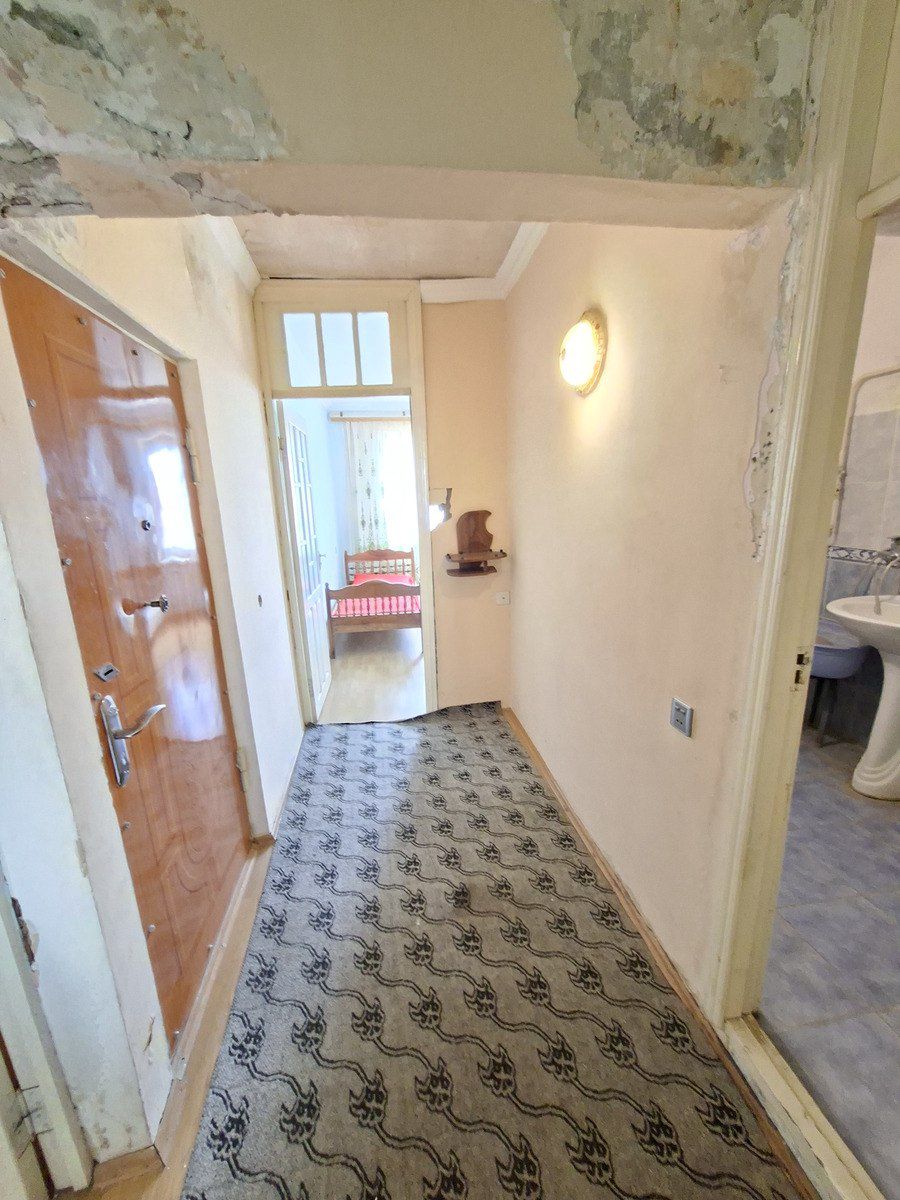 Satılır 2 otaqlı köhnə tikili 65 m² — Mənzil, Bakı (4)