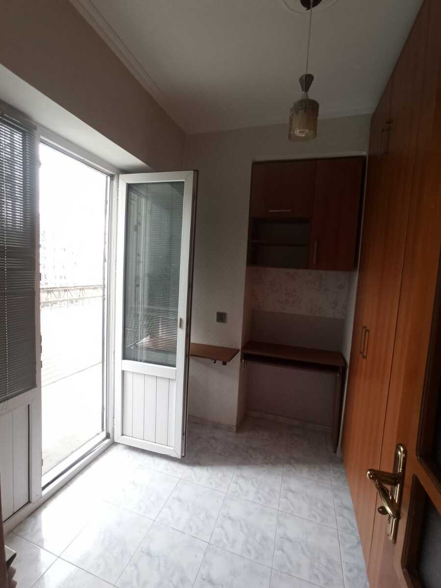 İcarəyə verilir 3 otaqlı köhnə tikili 80 m² — Mənzil, Bakı (11)