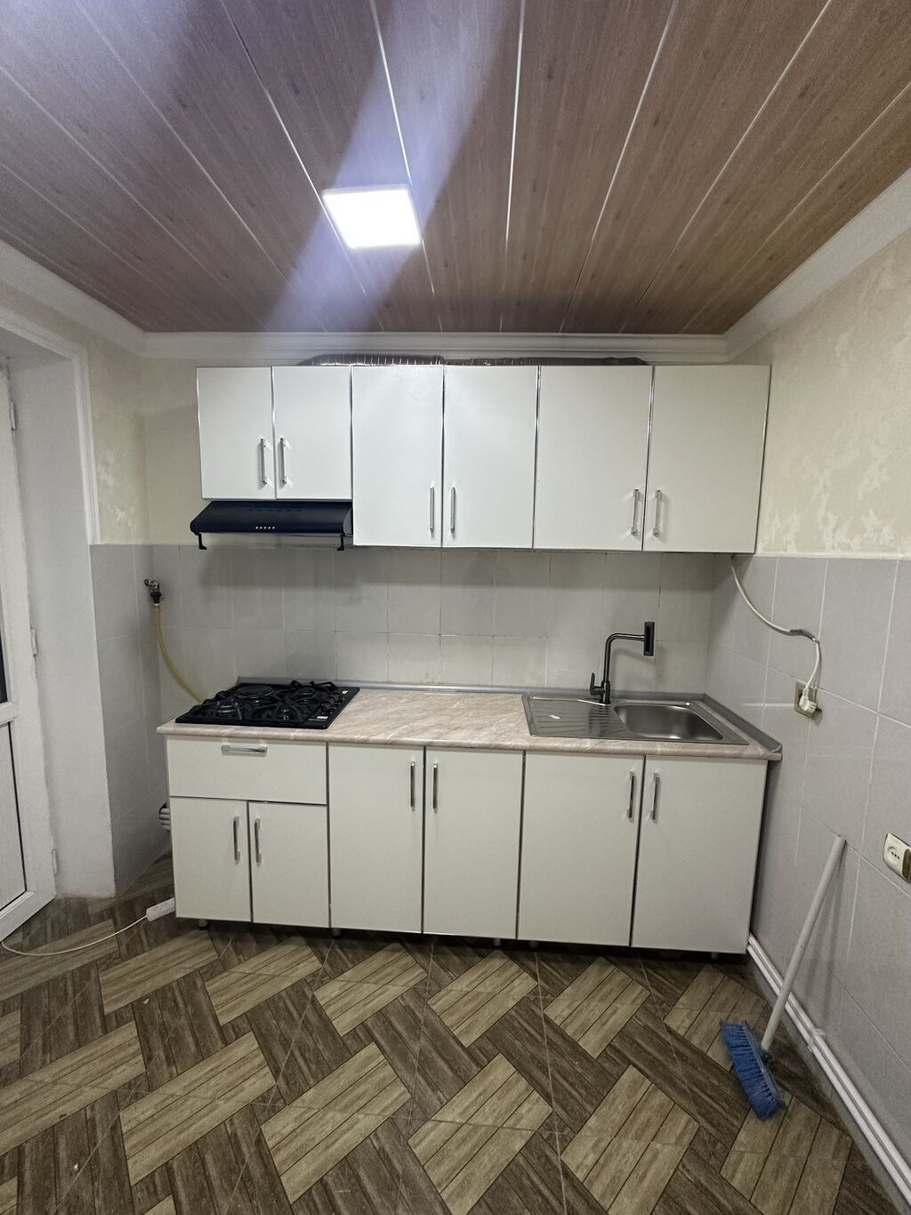 Bərdə, 4 otaqlı, Köhnə tikili, 80 kv. m — Mənzil, Bərdə (10)