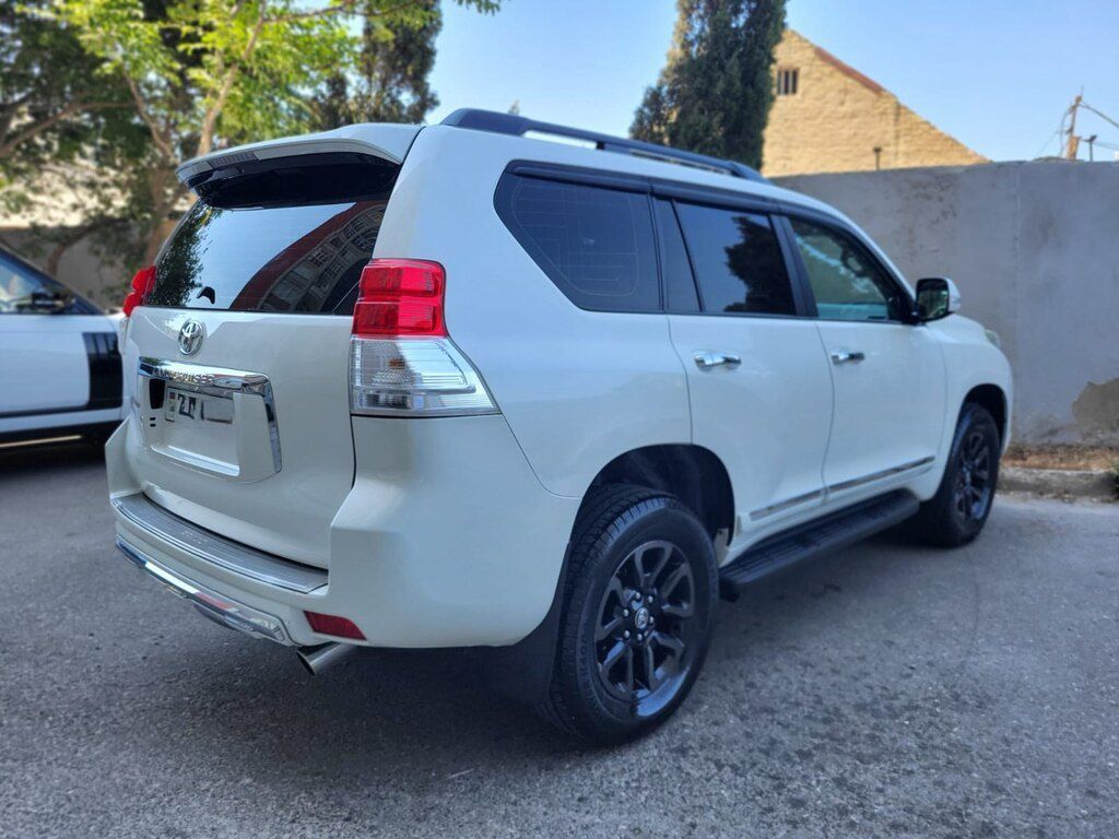 Toyota Land Cruiser Prado, 3.0 L, 2012 il, 277 000 km — Avtomobillər, Bakı (5)