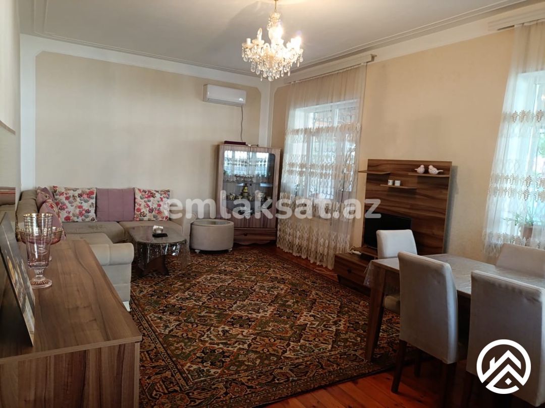 Satılır 5 otaq həyət evi / bağ evi 200 m², Qaraçuxur — Ev, villa, Bakı (2)