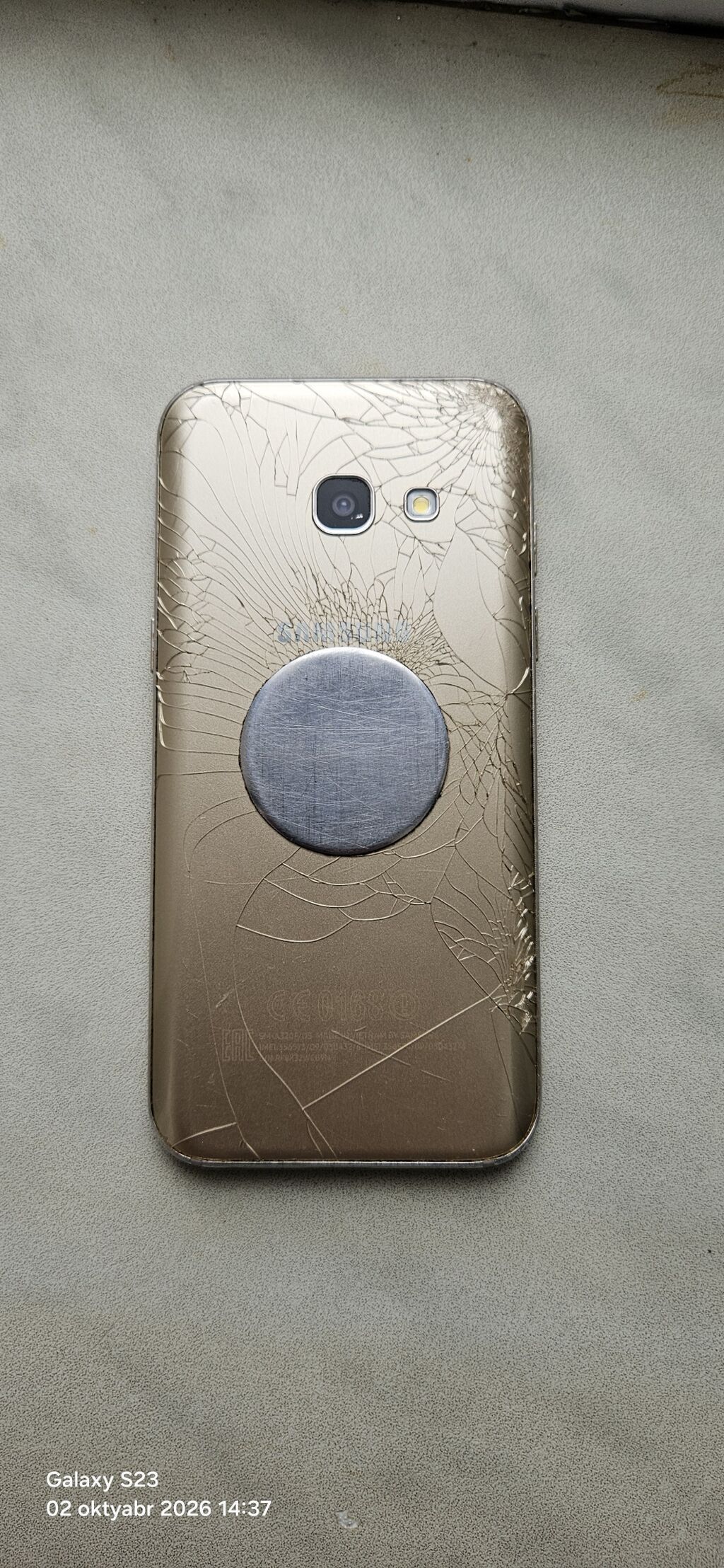 Samsung Galaxy A3 2017, 16 GB, rəng - Qızılı, İki sim kartlı — Samsung, Digah (4)