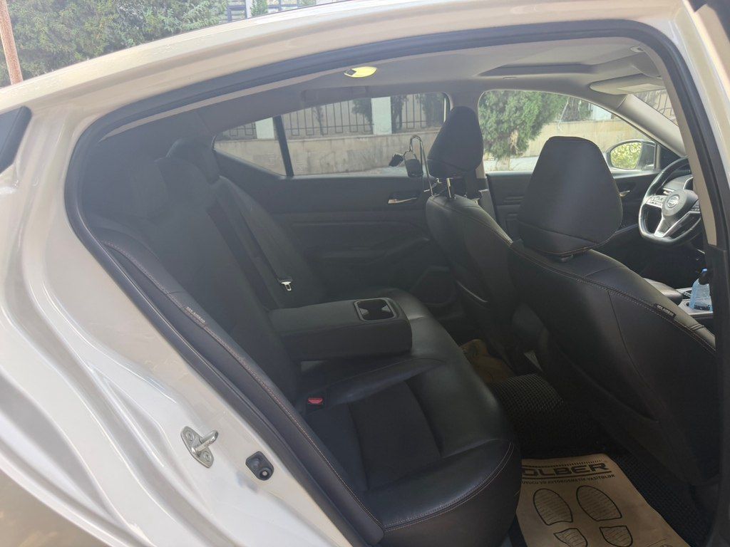 Nissan Altima, 2.0 L, 2019 il, 111 000 km 77-UR-073 — Avtomobillər, Bakı (8)