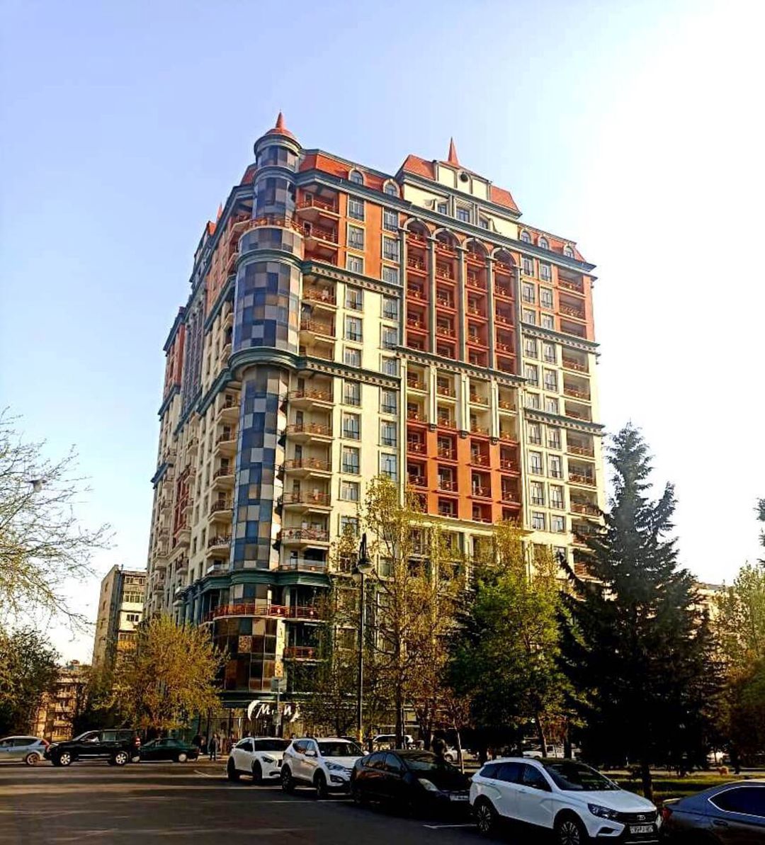 Satılır 4 otaqlı yeni tikili 180 m² — Mənzil, Bakı