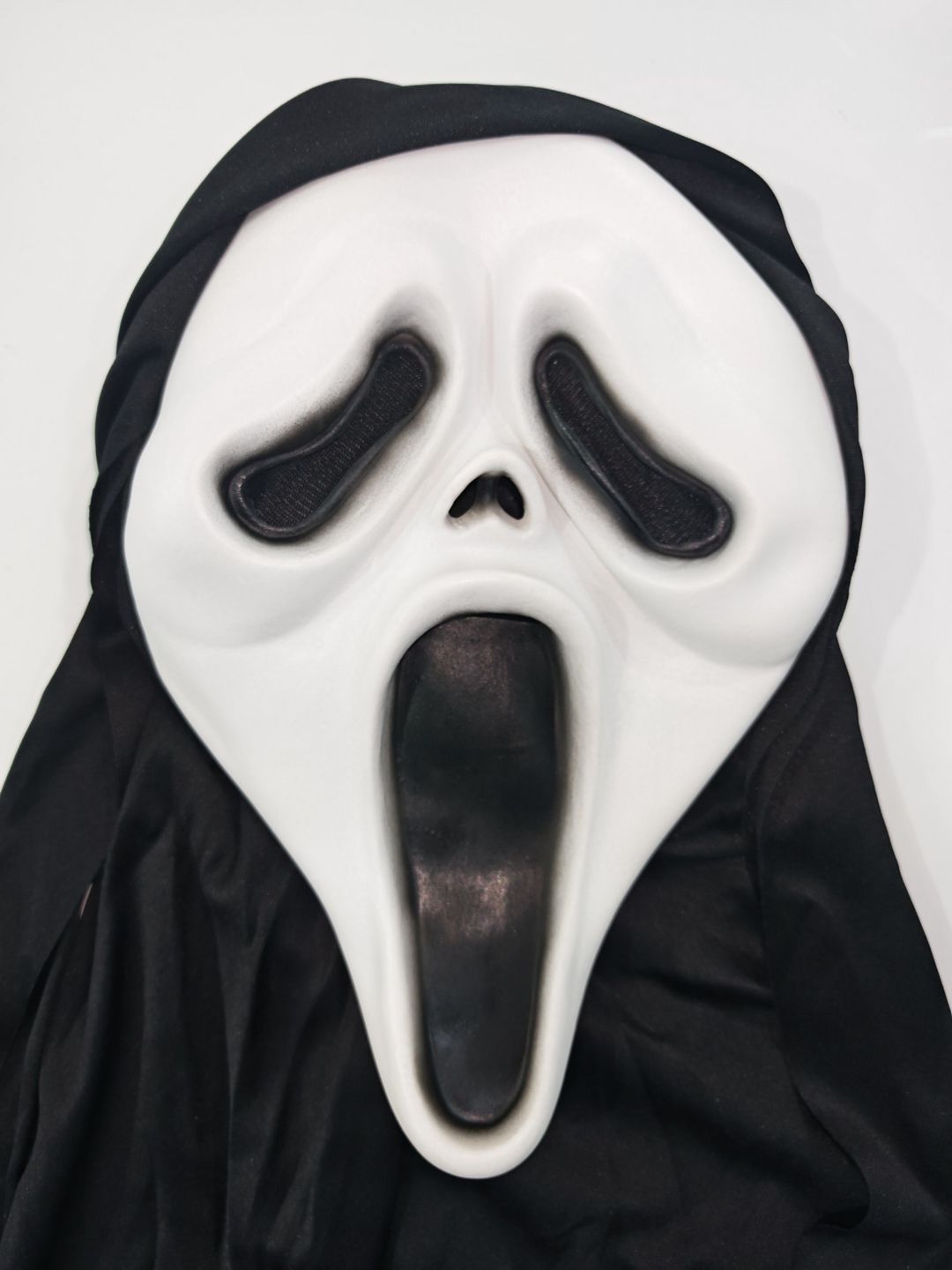 Maska Ghost Scream, ağ/qara — Mallar, Bakı (2)