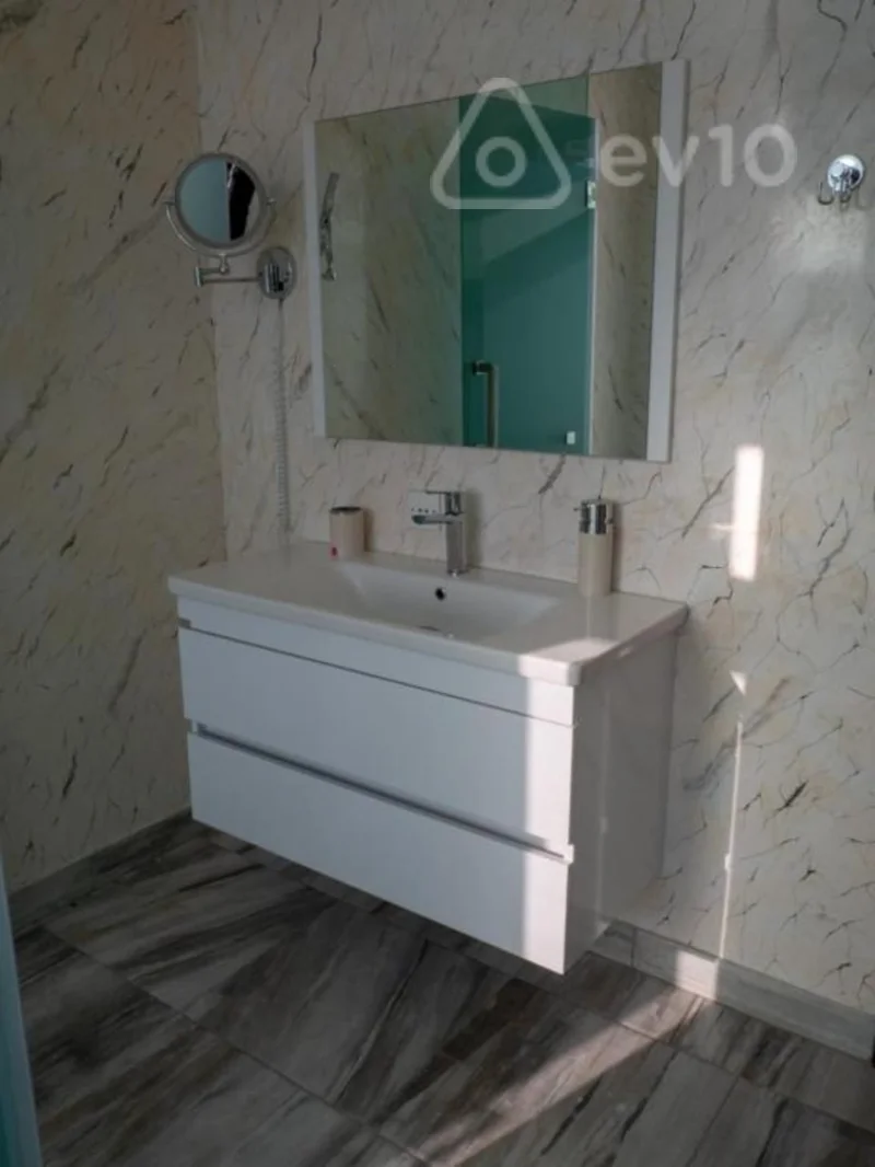 3 otaqlı mənzil, 135 m², Senan Kerimov — Mənzil, Bakı (11)