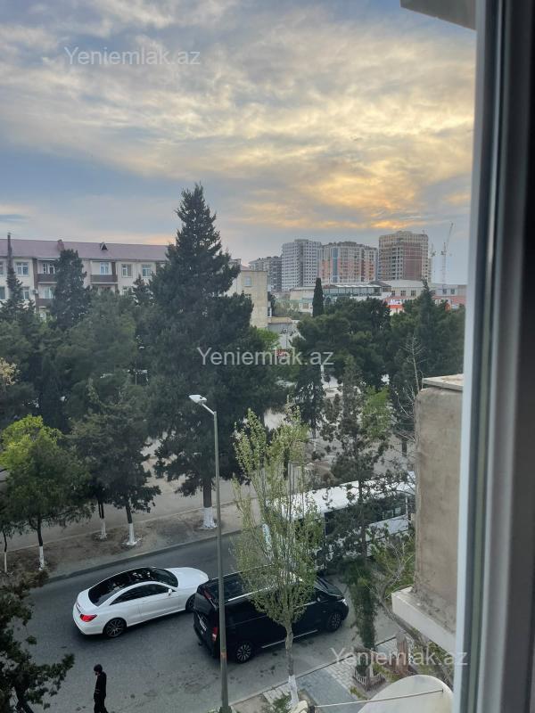 Satılır 3 otaqlı Bina evi menzil (Köhnə tikili), 70 m², 1-ci mikrorayon — Mənzil, Sumqayıt (4)