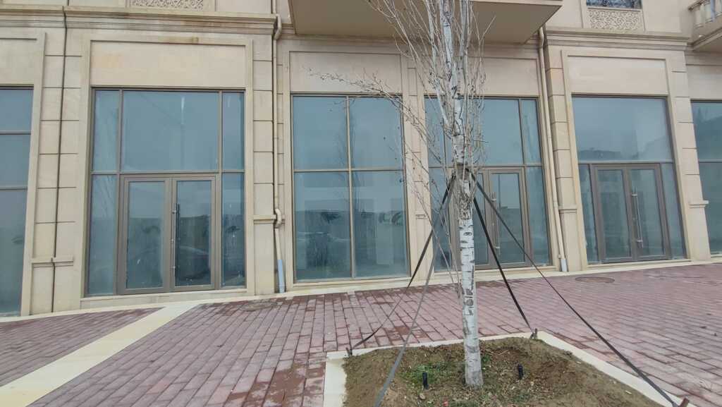 Satılır obyekt 140 m² — Əmlak, Bakı