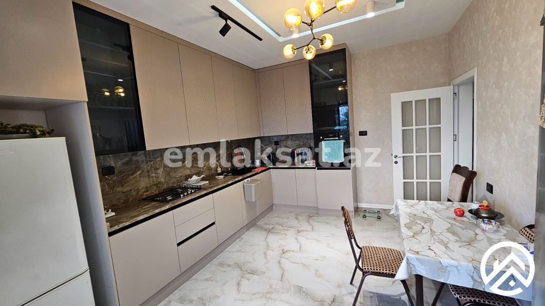 Satılır 5 otaq həyət evi / bağ evi 200 m², Buzovna — Ev, villa, Bakı (5)