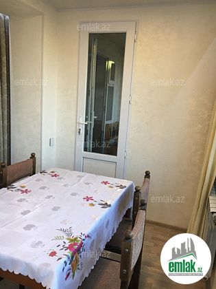 Satılır 2 otaqlı 54 m² köhnə tikili Elmlər Akademiyası m — Mənzil (3)