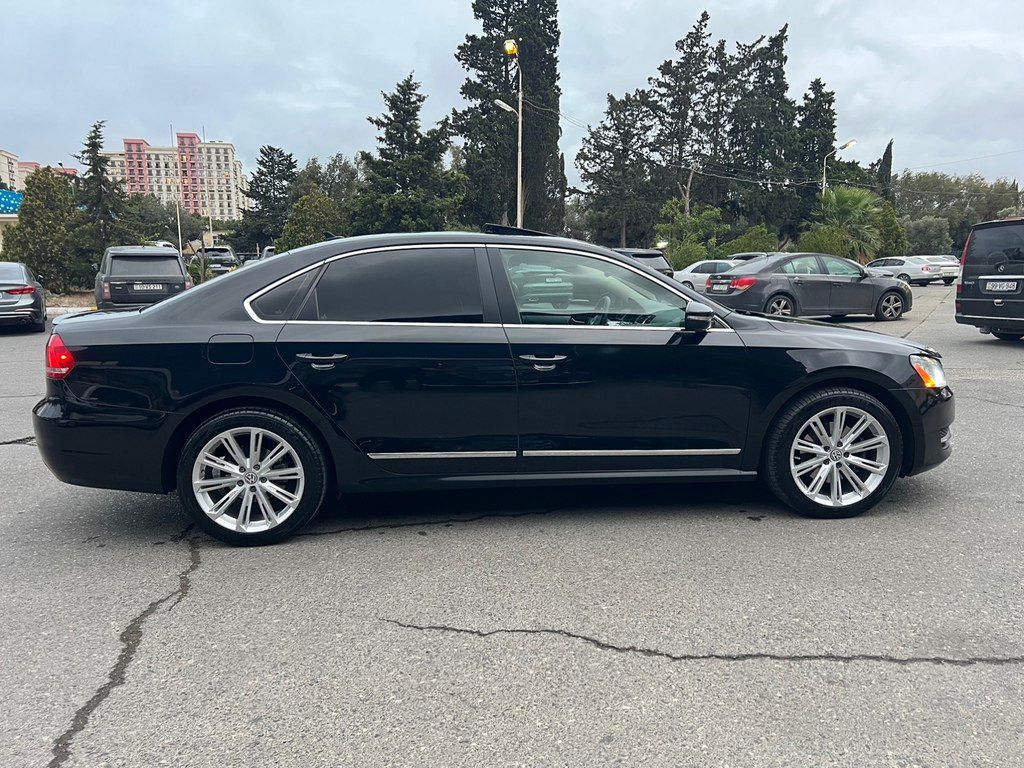 Volkswagen Passat, 2.5 L, 2012 il, 270 483 km 01-AG-849 — Avtomobillər, Bakı (7)