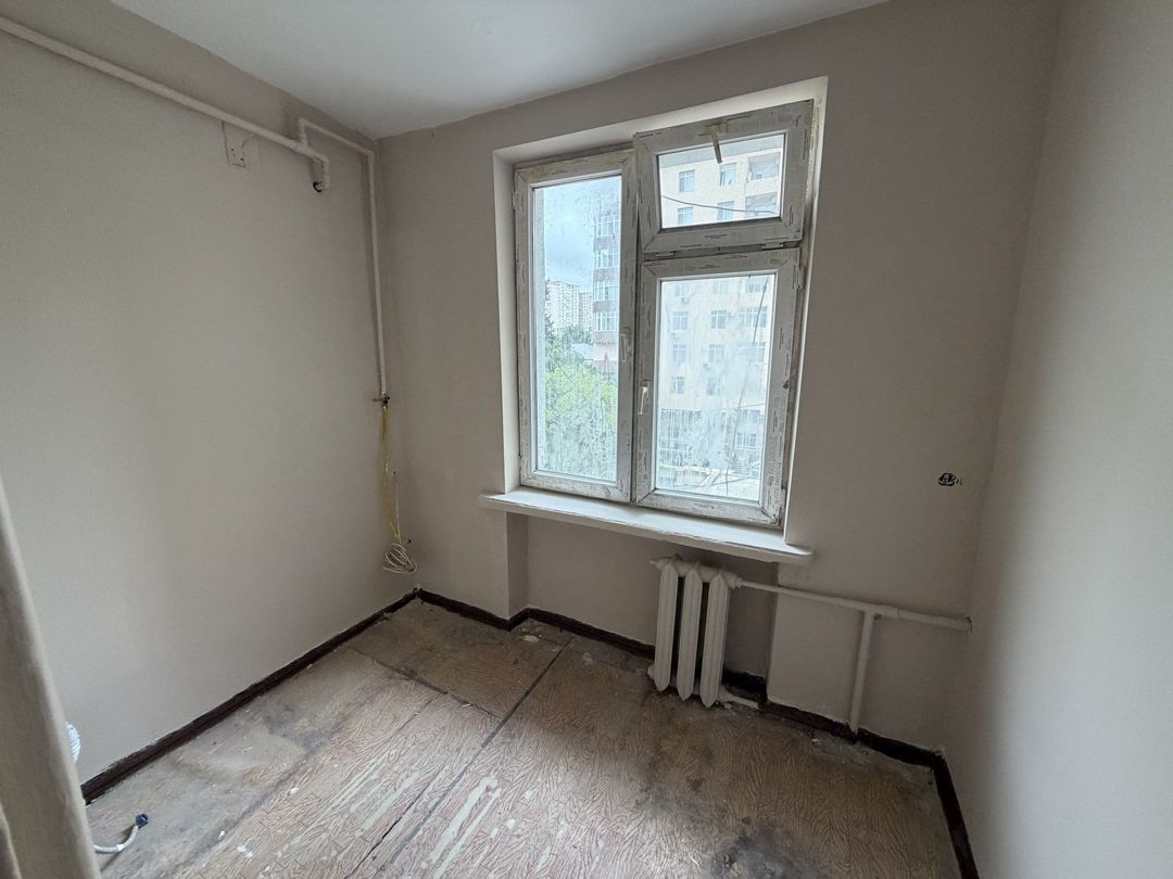Satılır 1 otaqlı köhnə tikili 33 m² — Mənzil, Bakı (5)