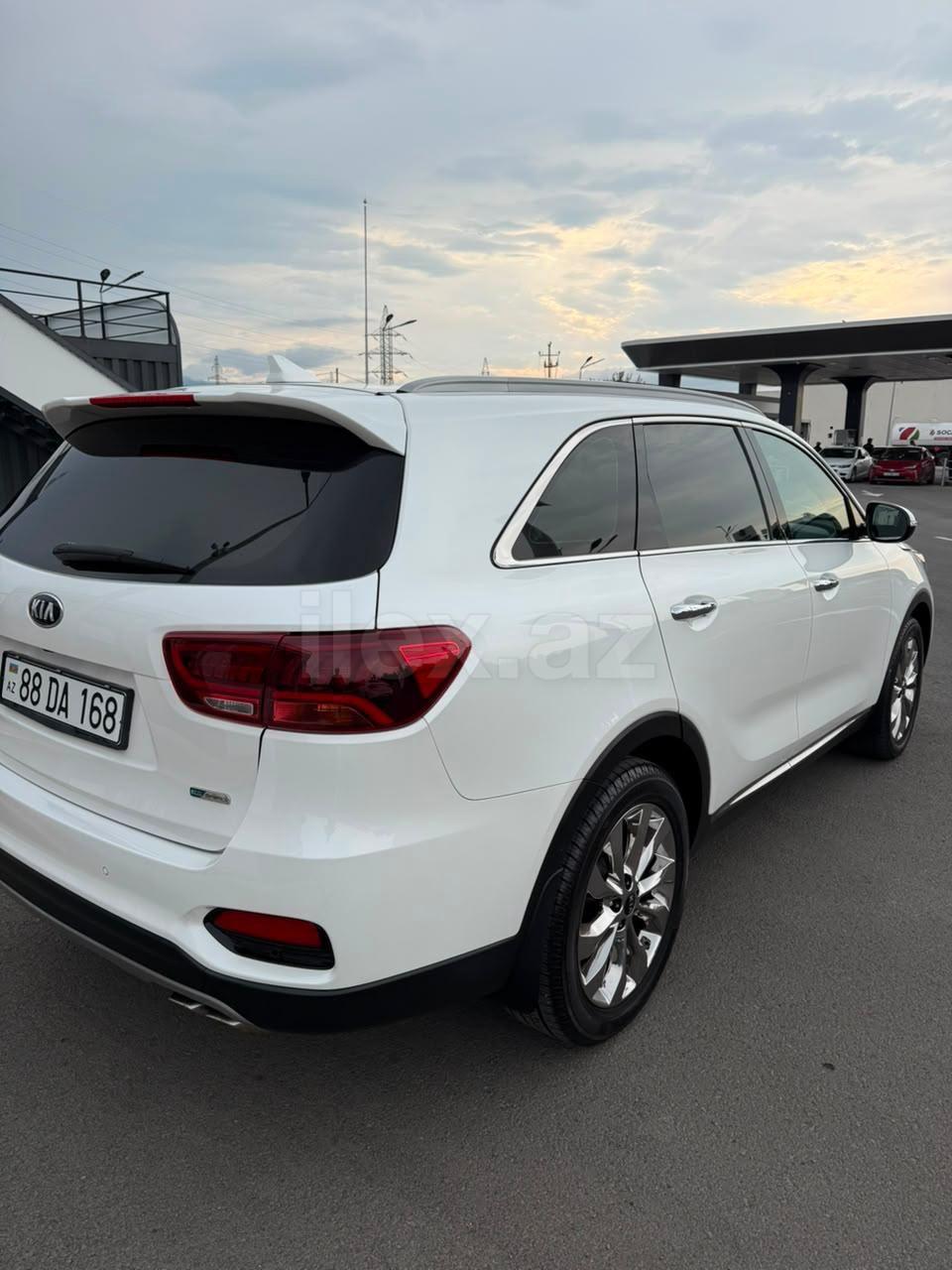 2019 Kia Sorento, 2.0 L, 2019, 150,000 km 88-DA-168 — Avtomobillər, Bakı (7)