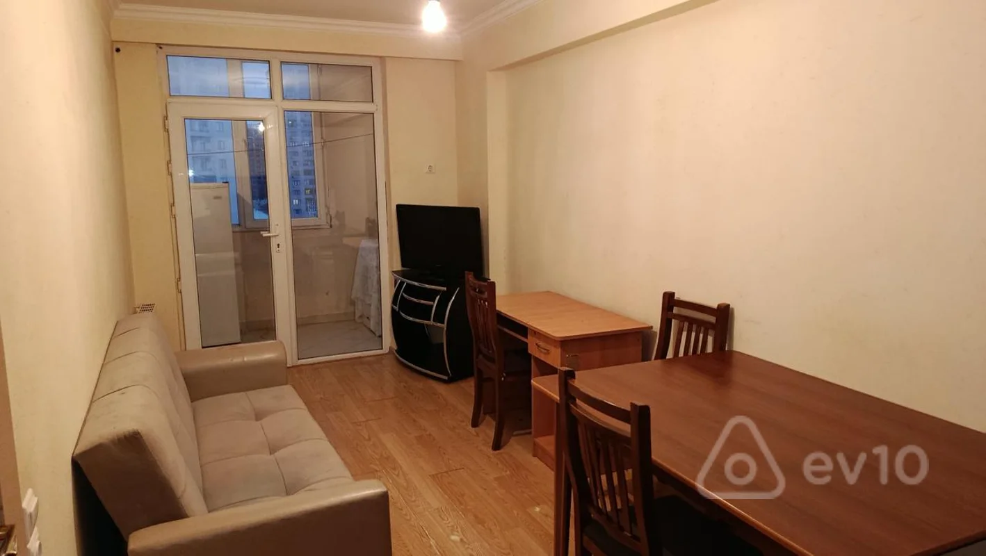 2 otaqlı mənzil, 45 m², Fətəli xan Xoyskiy — kirayə — Mənzil, Bakı (3)