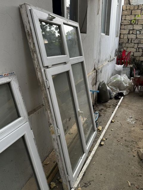 Eni 125sm Hundurluyu 182sm PVC pəncərə bloku - Material: ağ PVC — Bakı