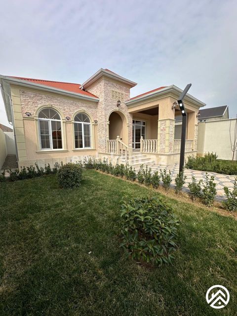 Satılır 4 otaq həyət evi / bağ evi 145 m², Buzovna — Bakı