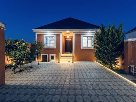 Satılır 4 otaqlı həyət evi/bağ evi 100 m² — Bakı