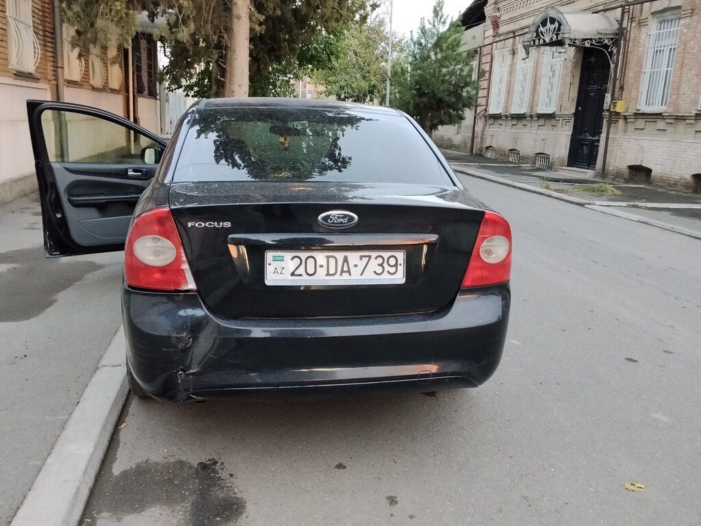 Ford Focus, 1.6 L, 2011 il, 200 283 km — Avtomobillər, Gəncə (12)