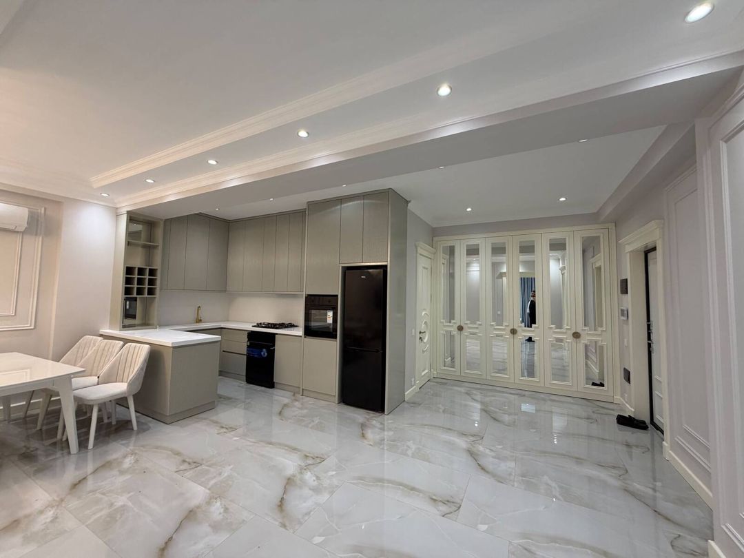 İcarəyə verilir 3 otaqlı yeni tikili 110 m² — Mənzil, Bakı (7)