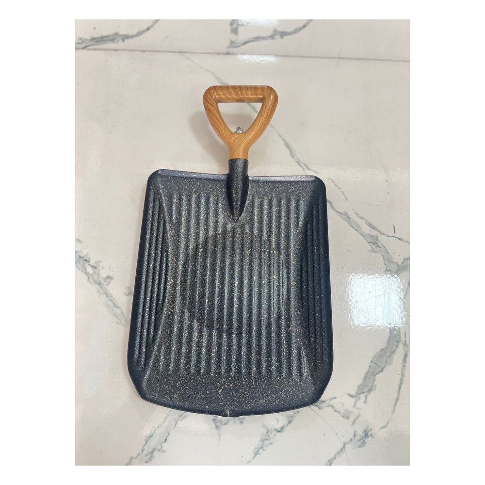 Közqalayıcı altlıq, metal, qara — Mallar, Bakı (3)