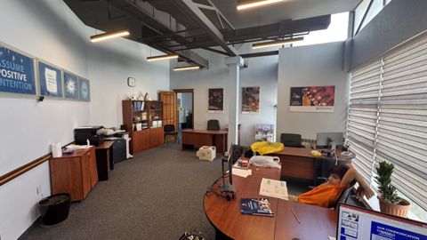 İcarəyə verilir 3 otaqlı ofis 100 m² — Bakı