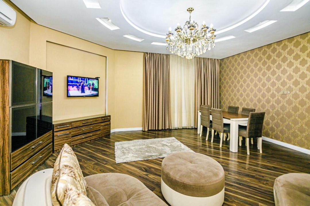İcarəyə verilir 4 otaqlı yeni tikili 185 m² — Mənzil, Bakı (9)