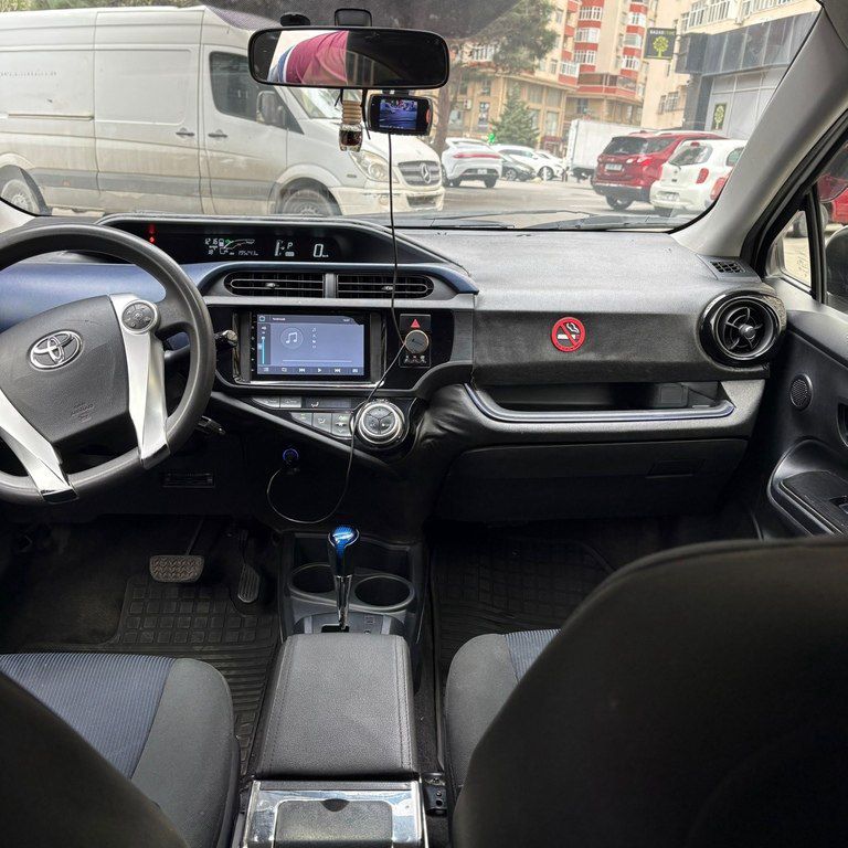 Toyota Aqua, 1.5 L, 0.9 kWh, 2017 il, 197 000 km — Avtomobillər, Bakı (5)