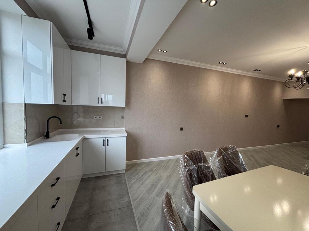 İcarəyə verilir 3 otaqlı yeni tikili 105 m² — Mənzil, Bakı (6)