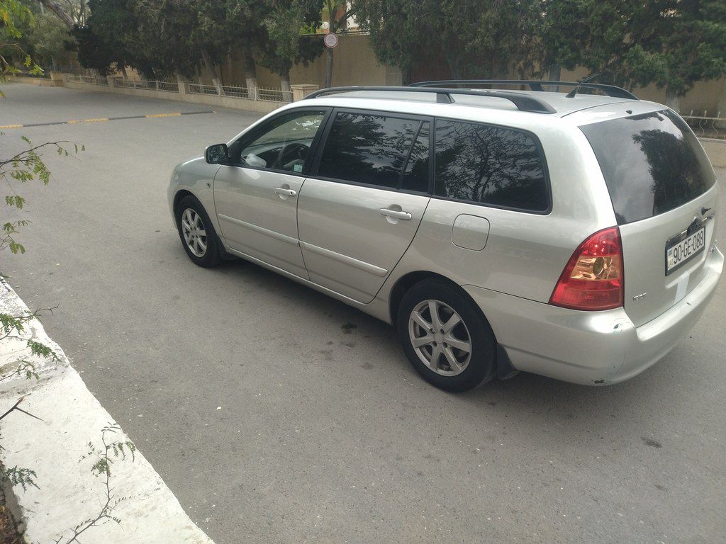 Toyota Corolla, 1.4 L, 2005 il, 295 549 km — Avtomobillər, Bakı (5)