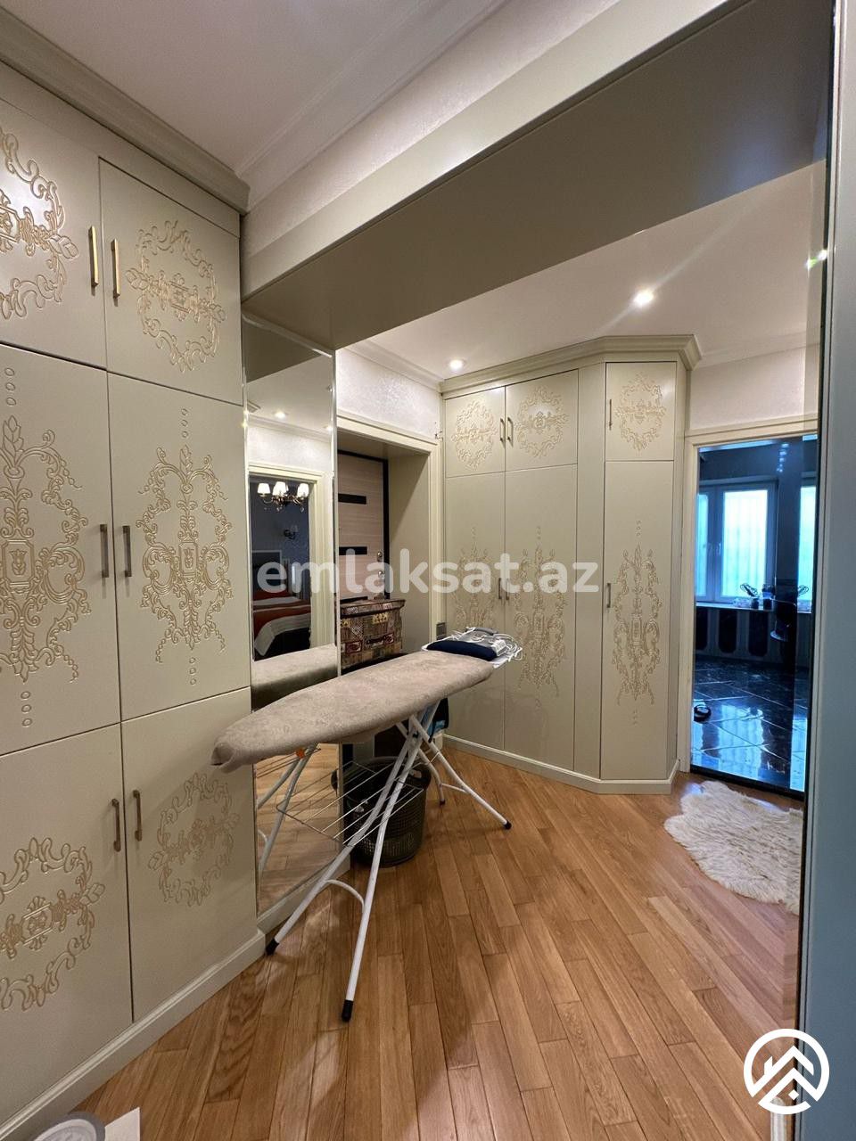Satılır 4 otaq köhnə tikili 140 m², İçərişəhər metrosu — Mənzil, Bakı (2)
