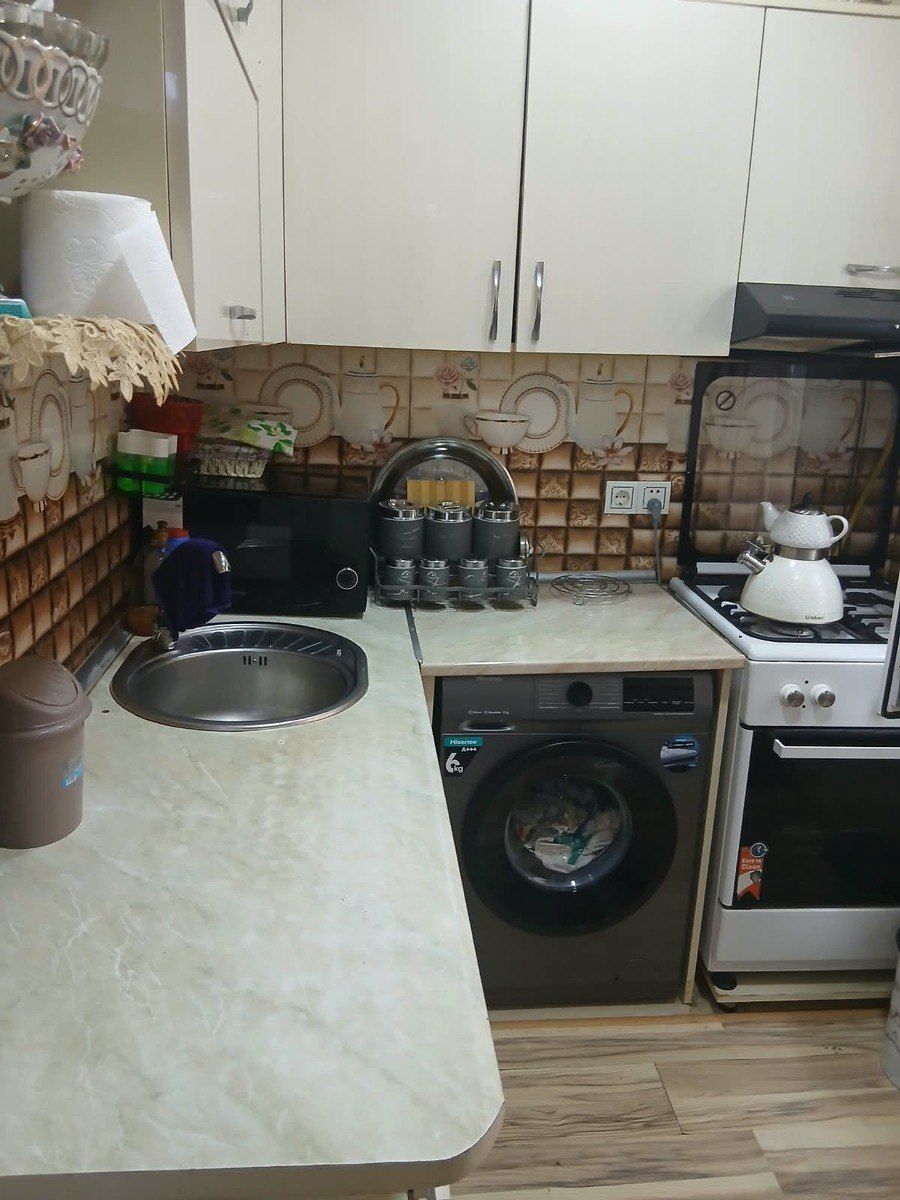 Satılır 2 otaqlı köhnə tikili 50 m² — Mənzil, Bakı (5)