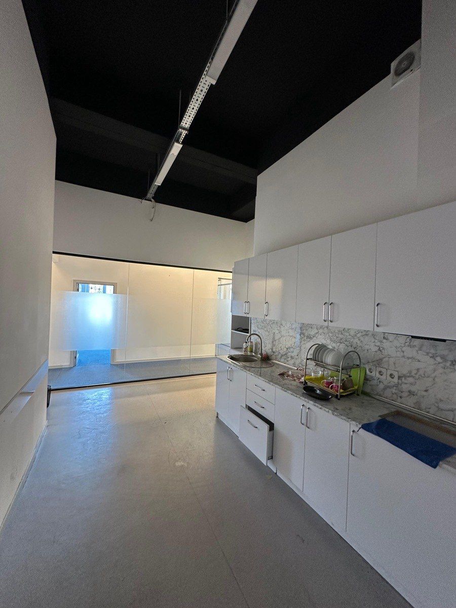 İcarəyə verilir 14 otaqlı yeni tikili 500 m² — Mənzil, Bakı (2)