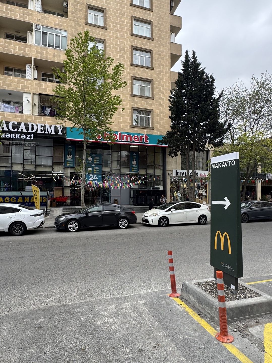 Satılır obyekt 1300 m² — Əmlak, Bakı (10)