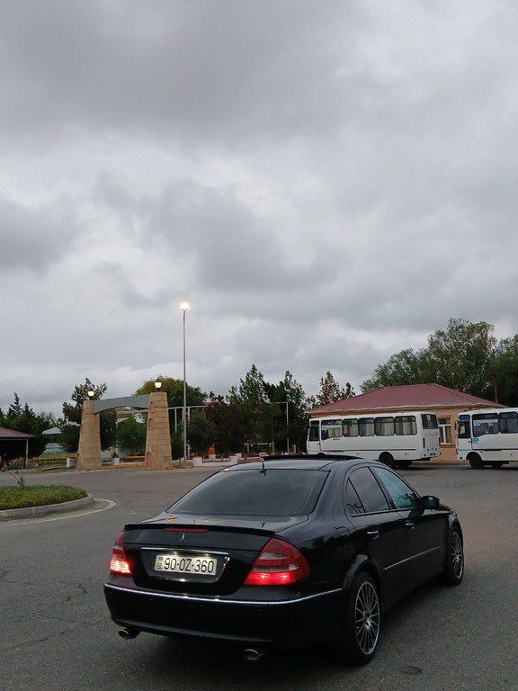 Mercedes E 320, 3.2 L, 2002 il, 280 507 km 90-OZ-360 — Avtomobillər, Bakı (2)