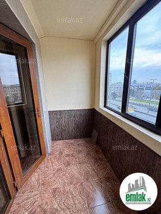 Satılır 2 otaqlı 55 m² köhnə tikili Ayna Sultanova heykəli — Mənzil (10)