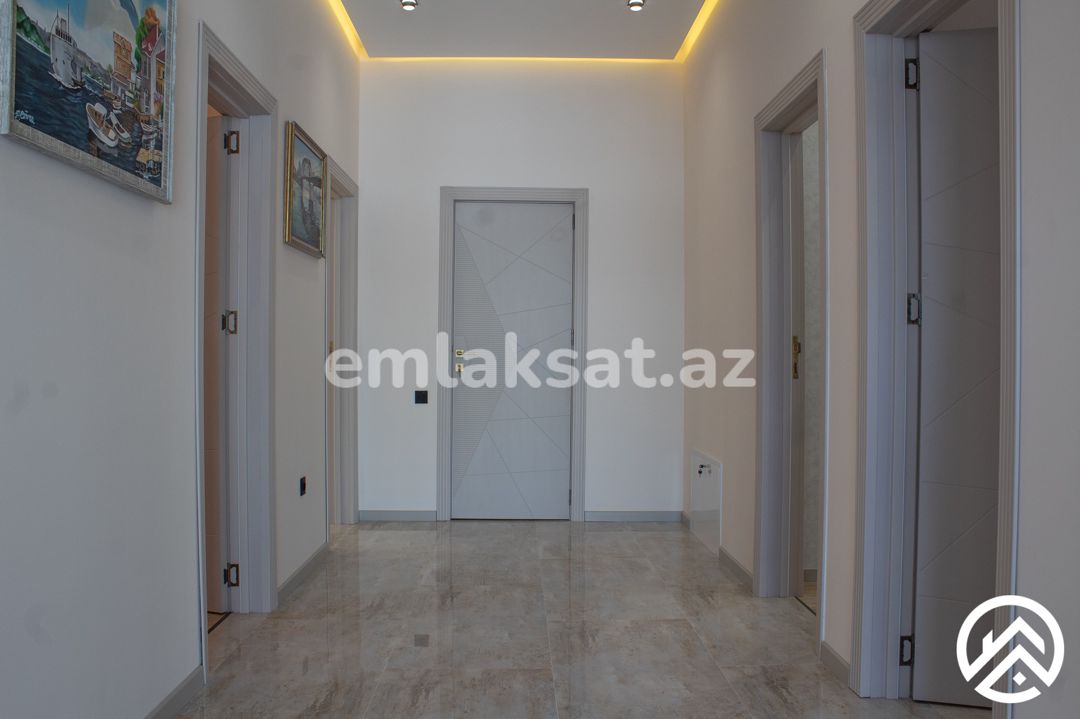 Satılır 4 otaq həyət evi / bağ evi 200 m², Şüvəlan — Ev, villa, Bakı (8)
