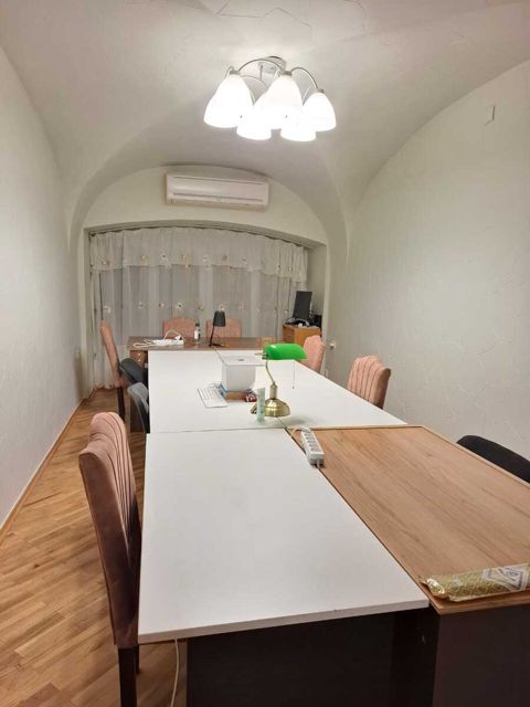 İcarəyə verilir 2 otaqlı ofis 90 m² — Bakı