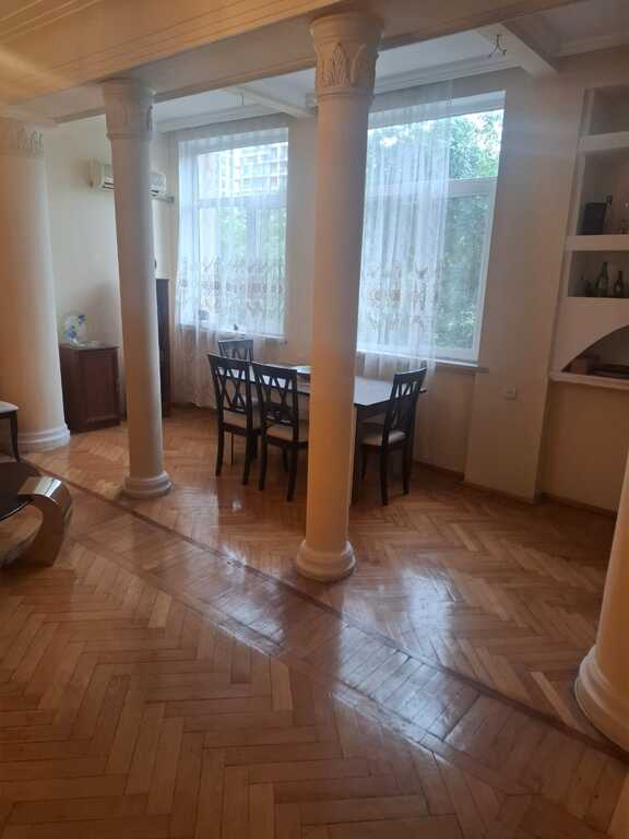 Satılır 4 otaqlı köhnə tikili 135 m² — Mənzil, Bakı (4)