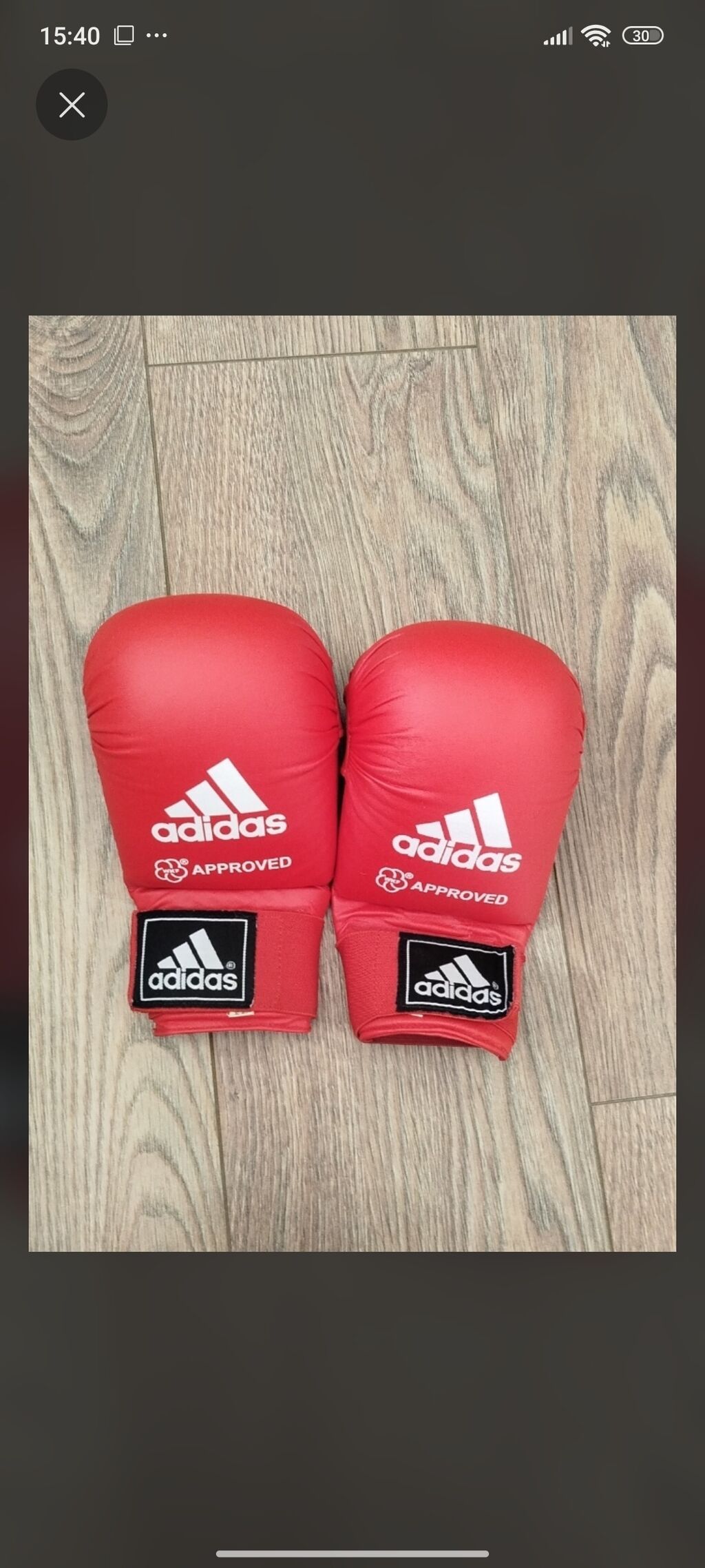 Məhsul: Adidas karate əlcəkləri (qırmızı) Təsvir: - Rəng: qırmızı — Döyüş sənətləri, Sumqayıt