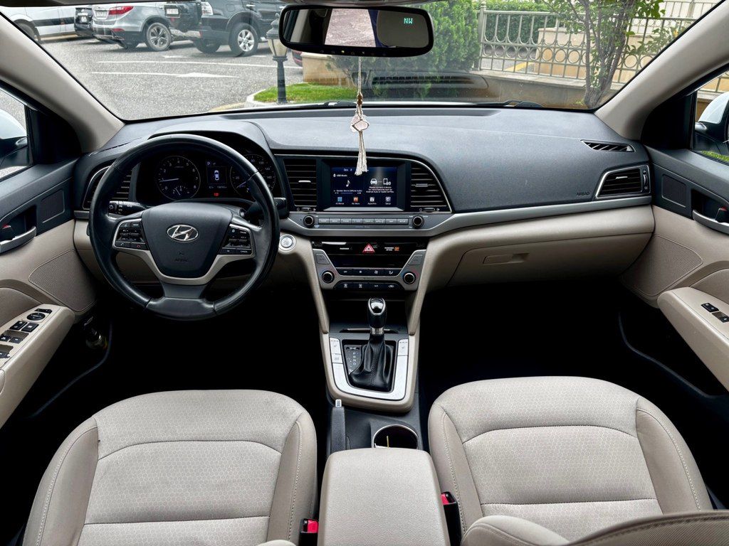 Hyundai Elantra, 2.0 L, 2018 il, 223 313 km 88-DJ-586 — Avtomobillər, Bakı (4)