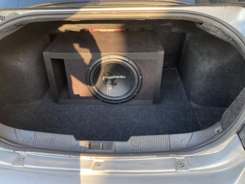 Salam.Pioneer Basavik satilir 1400 Wat 400 rms Labribt Qutu Qarsigdi — Avtomobil akustikası, Bakı