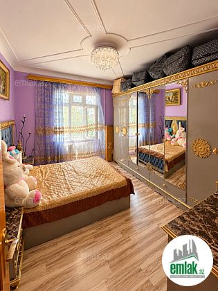 Satılır 5 otaqlı 120 m² köhnə tikili Xalqlar Dostluğu m — Mənzil (2)