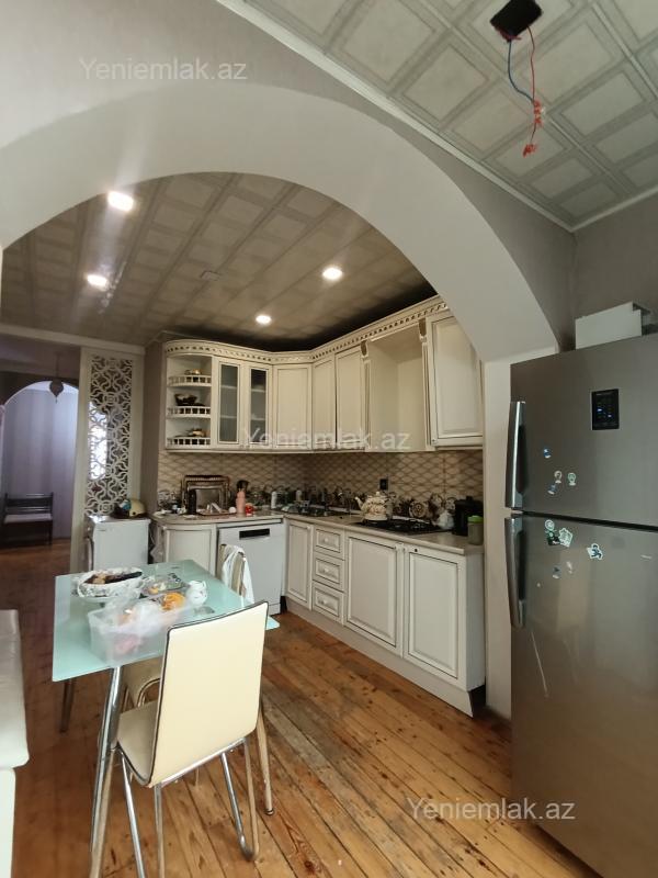 Satılır 4 otaqlı Bina evi menzil (Köhnə tikili), 100 m², Sabunçu rayonu — Mənzil, Bakı (8)