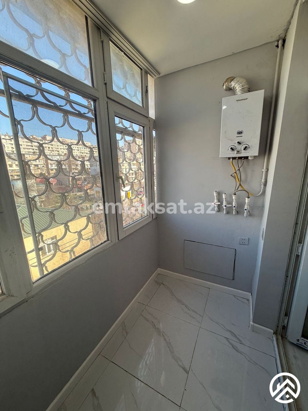 Satılır 3 otaq köhnə tikili 85 m², Həzi Aslanov metrosu — Mənzil, Bakı (3)