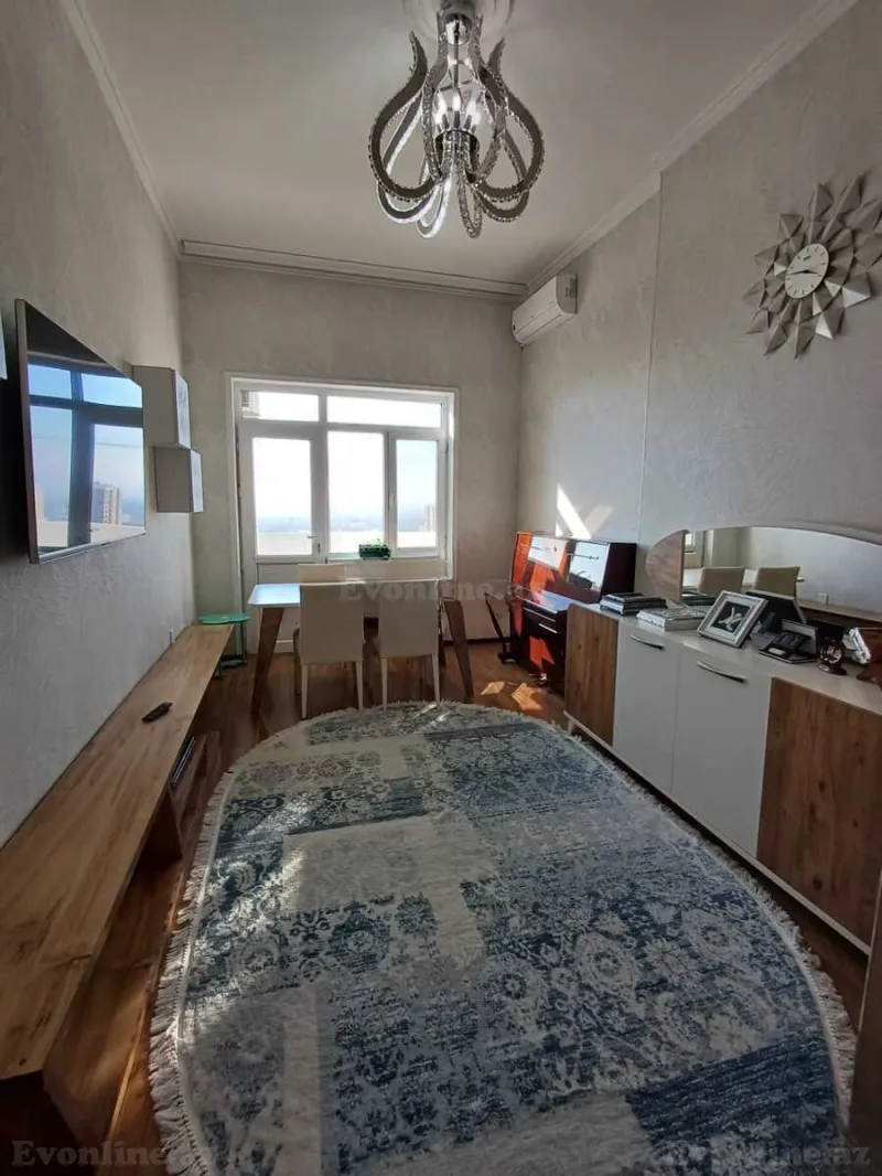 Satılır 3 otaqlı Mənzil Yeni tikili 75 m² Bakı, Nizami r., Neftçilər m., 8-ci kilometr — Mənzil, Bakı (2)