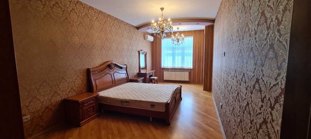 İcarəyə verilir 4 otaqlı yeni tikili 201 m² — Mənzil, Bakı (4)