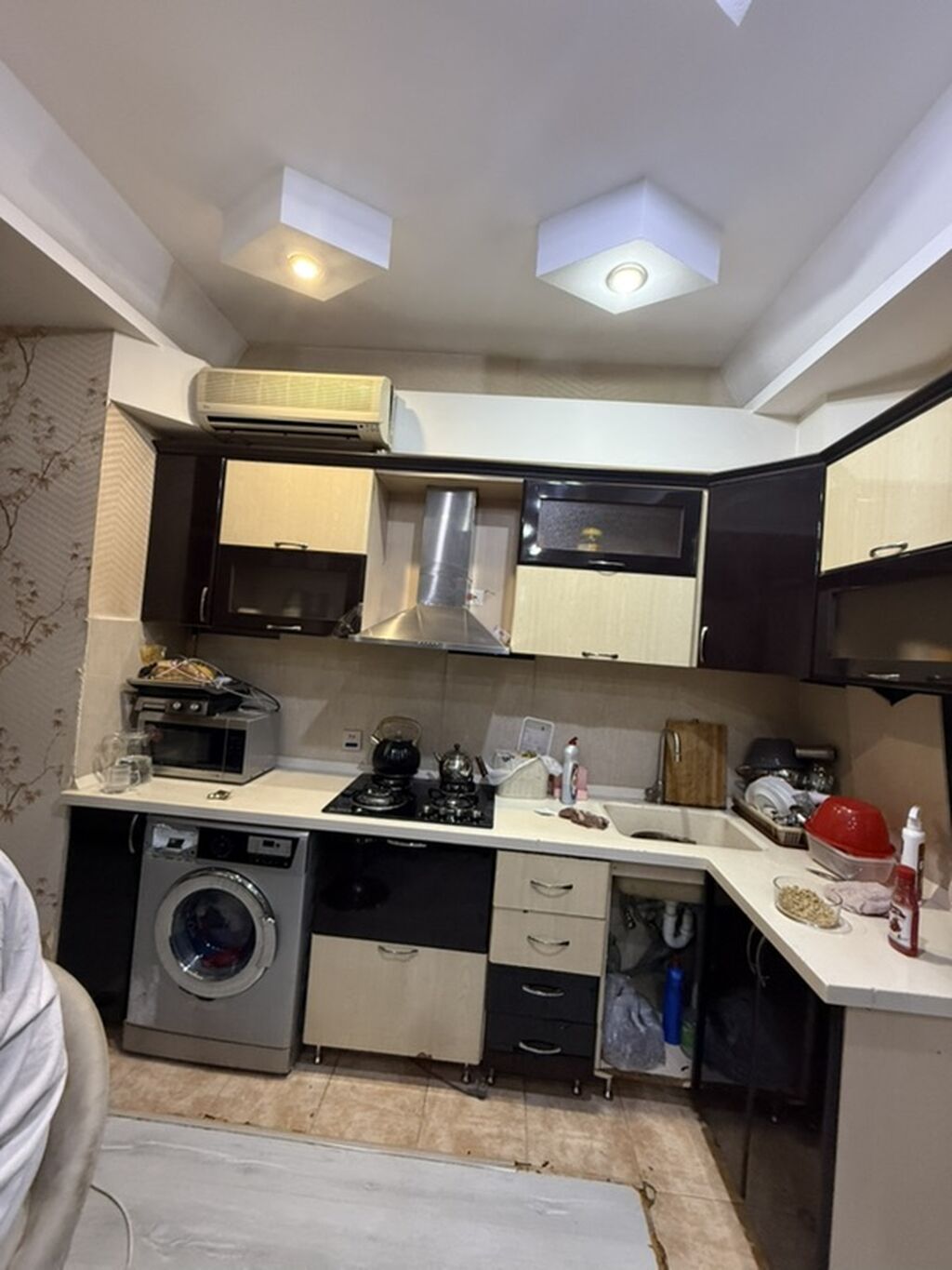 Mətbəx mebeli dəsti – künc yerləşimli, üst və alt modullardan ibarət — Mətbəx mobilyası, Bakı (2)